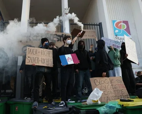 New French Prime Minister Faces Mounting Pressure as Nationwide Protests Disrupt Schools and Transport