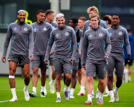 Eddie Howe Encourages Squad to Show They're Contenders Against Barcelona